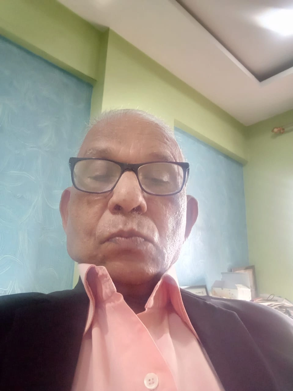 Member Shri VASANT GADRE