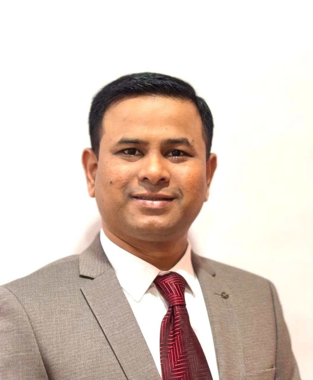 Member Shri Amey Kannav